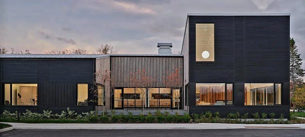 Beaverton Heights exterior decking and lounge at dusk